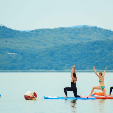 Szabadon a szabadban – Egyre népszerűbbek a vízi sportok a Balaton-parton